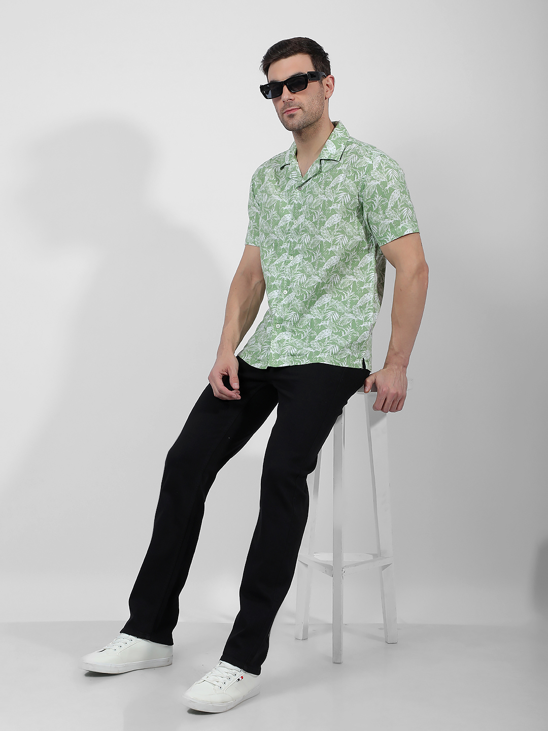 Numero Uno Men Abstract Green Shirt